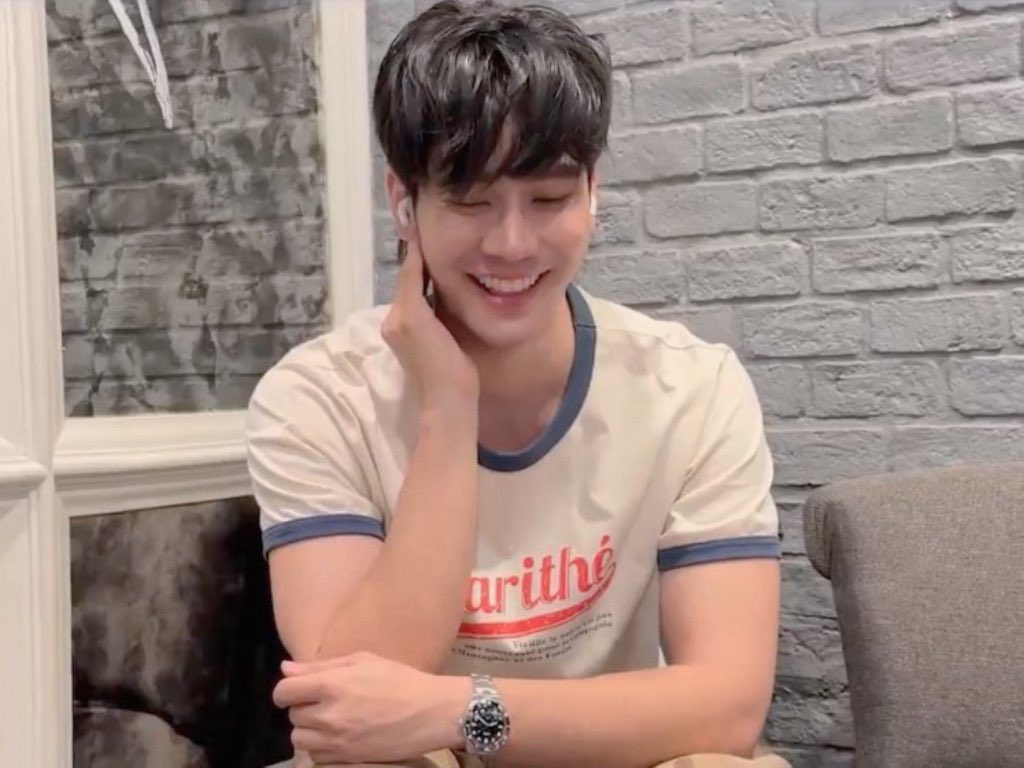 แมร่งเอ้ย กุอยากเป็นเมะว่ะ😭