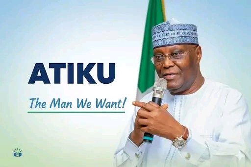 Pharmacio001's tweet photo. Atiku will properly restructure Nigeria, unbundle the economy, remove policies that scare away foreign investors, and encourage Nigerian local production to attain Nigeria's self-sufficiency. https://t.co/MQhesPKVVg