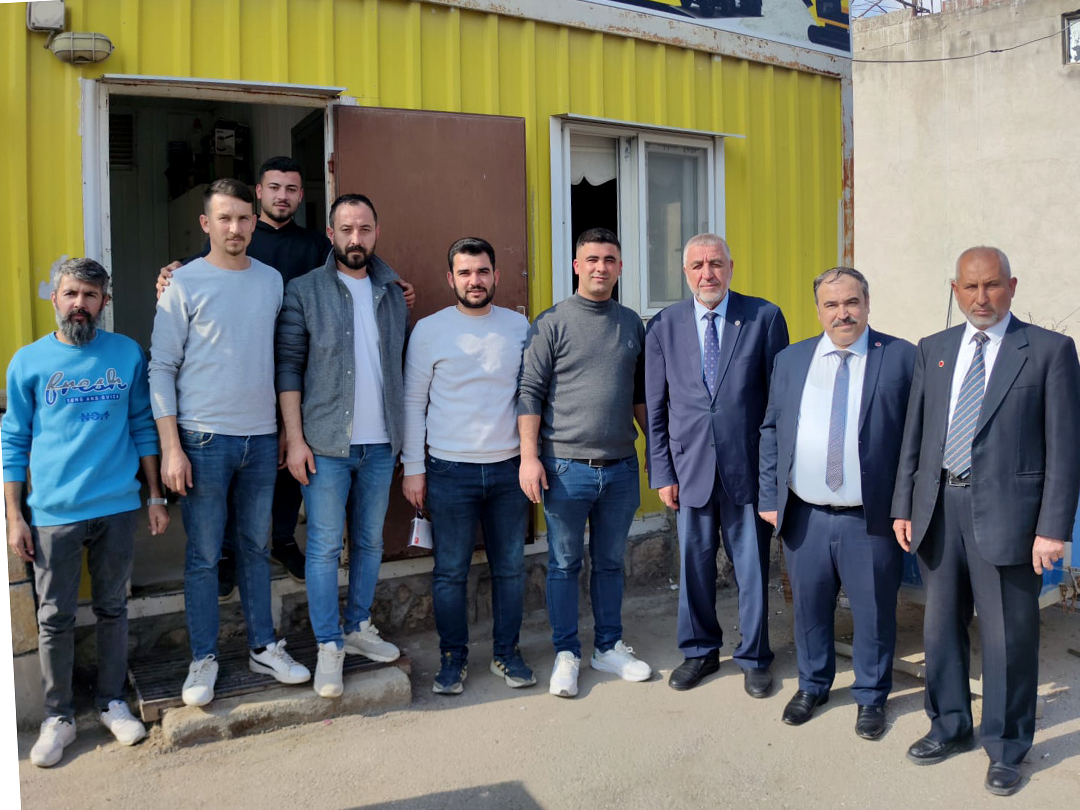 Saadet Partisi Çukurova İlçe Başkanlığı olarak Karaisalı ve Salbaş Mahallesi’nde esnaf ziyareti gerçekleştirdik. Ziyaretimize Adana İl Başkanımız M. Çelebi Keyhıdır da eşlik etti. Esnafımızın talep ve sorunlarını dinleyip ekonomik gelişmeler üzerine istişarelerde bulunduk.