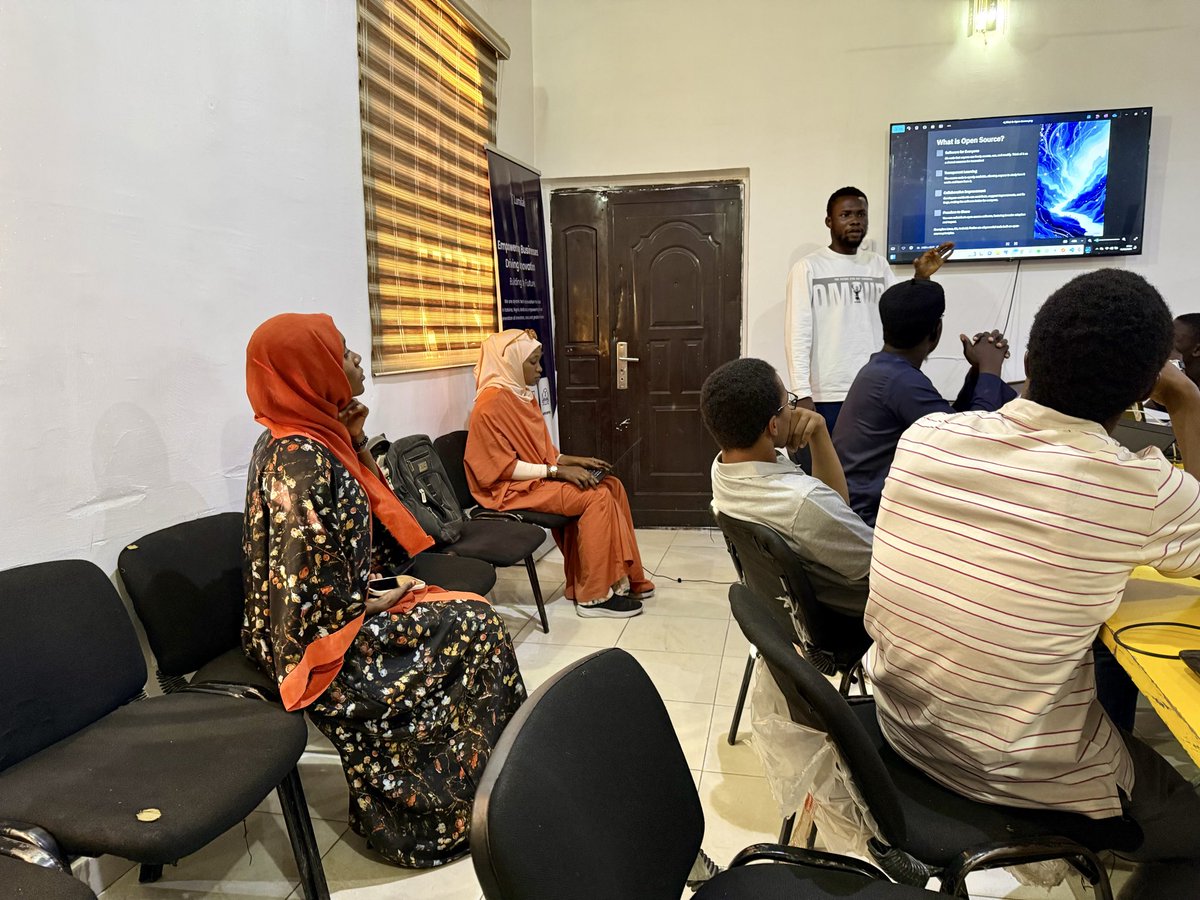 _lumilab's tweet photo. Excited to host the first Open Source Community Africa Info Session at Lumilab Innovation Hub!
Join a vibrant community of learners and builders shaping the future with open source. 🚀
#OpenSource #Lumilab #TechCommunity #Builders https://t.co/VLMlSLtdE5