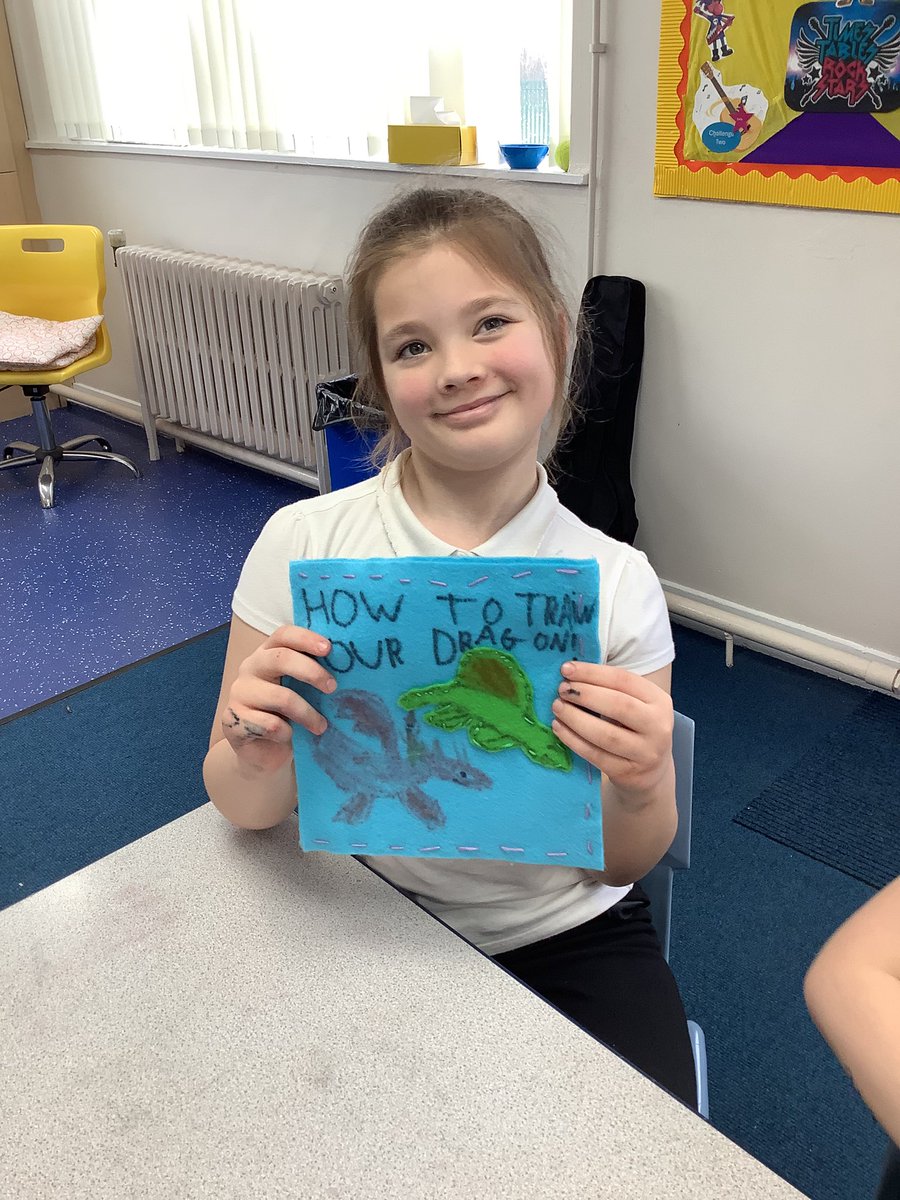 Y4HAS's tweet photo. Year 4 have worked hard this week to complete their book sleeve using the running stitch in DT. https://t.co/8FNC4SIqvX
