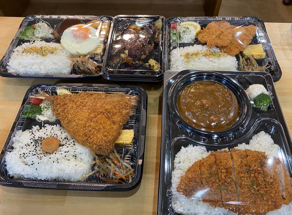 darkponpoko's tweet photo. 大変遅くなりましたが💦2026年もどうぞ宜しくお願い致します🙋‍♀️🍀当店も3年目を迎え🎈最近は天井から吊るしたロープにふらっと首をかけそうになる事が無くなりました🙋‍♀️♬ひとえに皆さま✨のお陰様でございます♡\(*ˊᗜˋ*)/♡💕
今年も仲良くして下さいね( * ॑˘ ॑* )⁾⁾💕♬✨ https://t.co/eYxZdHOvEu