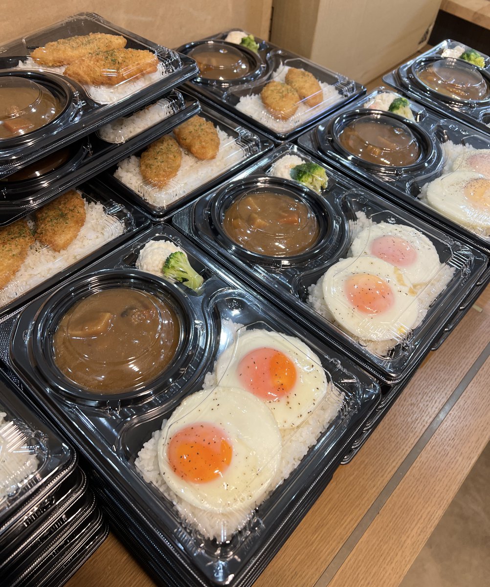 darkponpoko's tweet photo. 大変遅くなりましたが💦2026年もどうぞ宜しくお願い致します🙋‍♀️🍀当店も3年目を迎え🎈最近は天井から吊るしたロープにふらっと首をかけそうになる事が無くなりました🙋‍♀️♬ひとえに皆さま✨のお陰様でございます♡\(*ˊᗜˋ*)/♡💕
今年も仲良くして下さいね( * ॑˘ ॑* )⁾⁾💕♬✨ https://t.co/eYxZdHOvEu