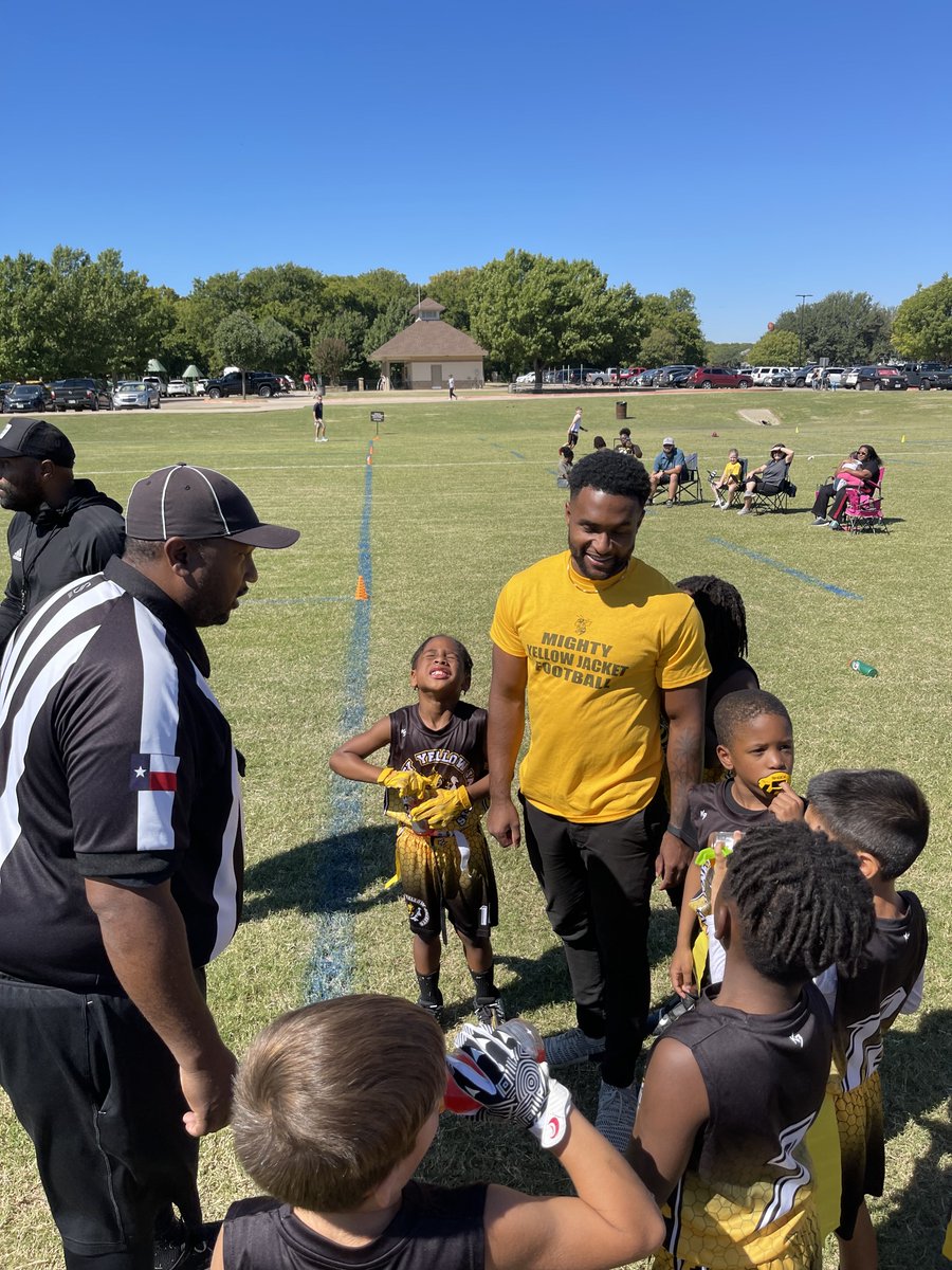 McKinney YellowJackets tweet media