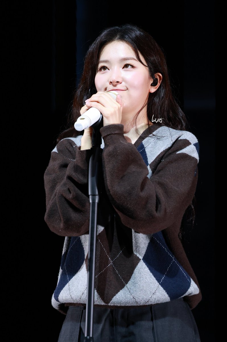 260207 #seulgi so cute and hot 🥹😘🐻 #redvelvet