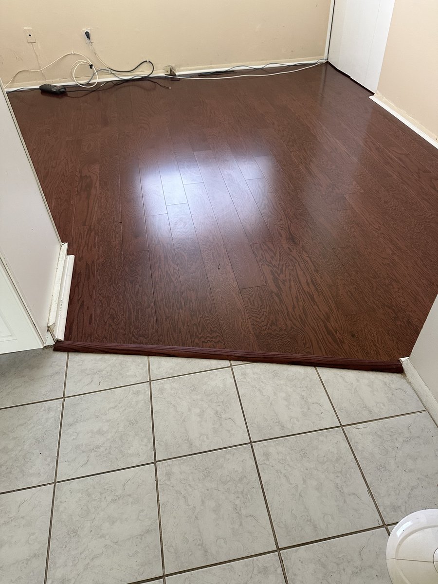 Columbiafloorsllc tweet media