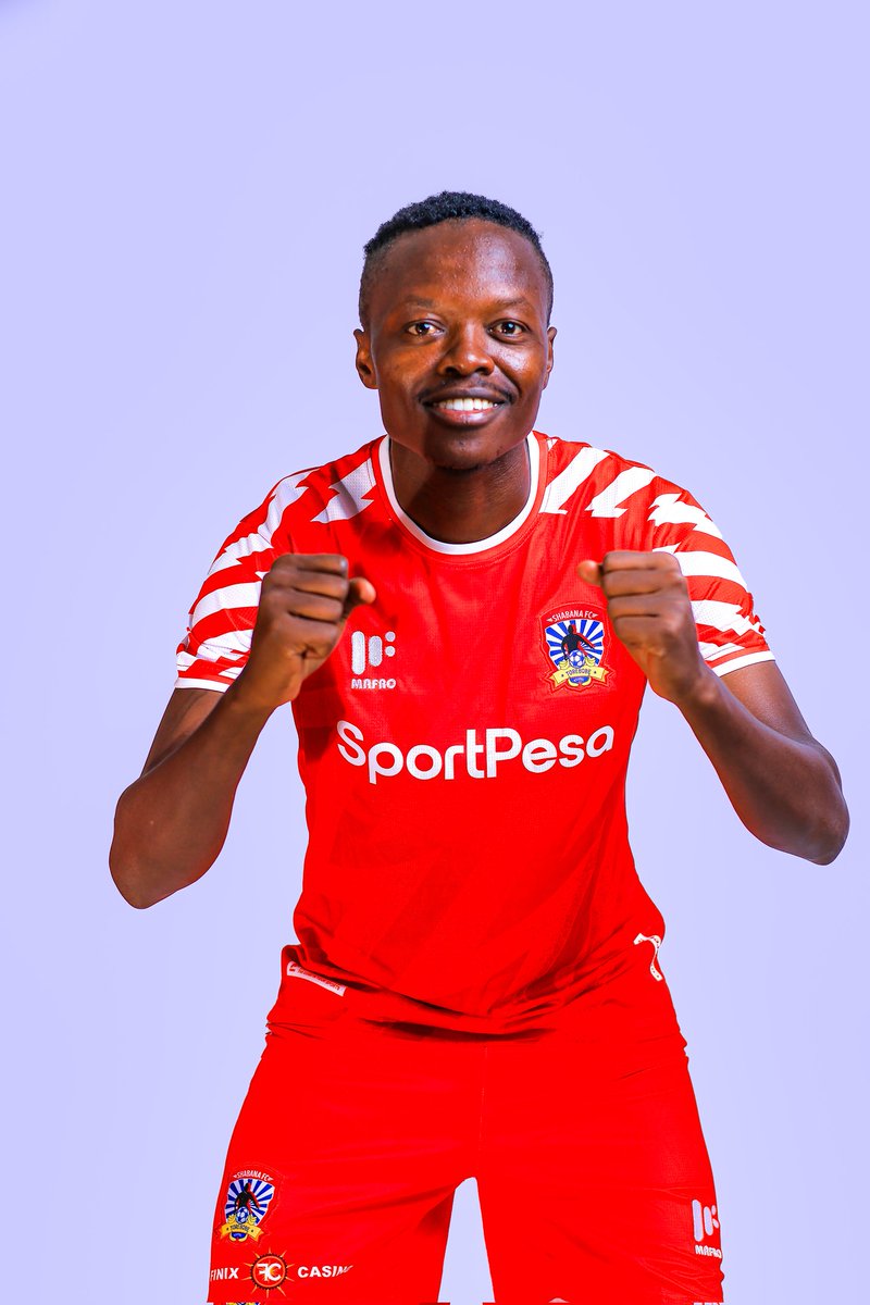 John Owira has officially been unveiled by <a href="/Shabanafckenya/">Shabana Fc Kenya</a> 🔵⚪🔴
The Glamour Boys strengthen their squad with a new addition as they gear up for the next challenge.

#FootballKE
