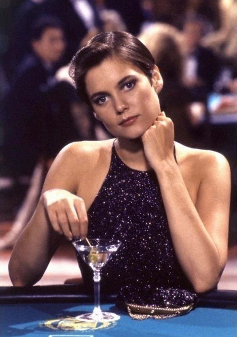 SpyNavigator's tweet image. Happy Birthday to one of our all-time favorite Bond women - Carey Lowell!  February 11 1961 -   Pam Bouvier in LICENCE TO KILL!

Take a listen to our interview with  Robert Davi - Franz Sanchez - from LICENCE TO KILL: spymovienavigator.com/episode/robert…

#careylowell #LicenceToKill