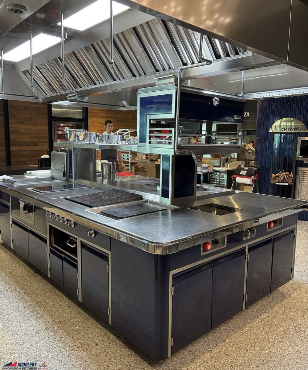 Jade Range tweet media