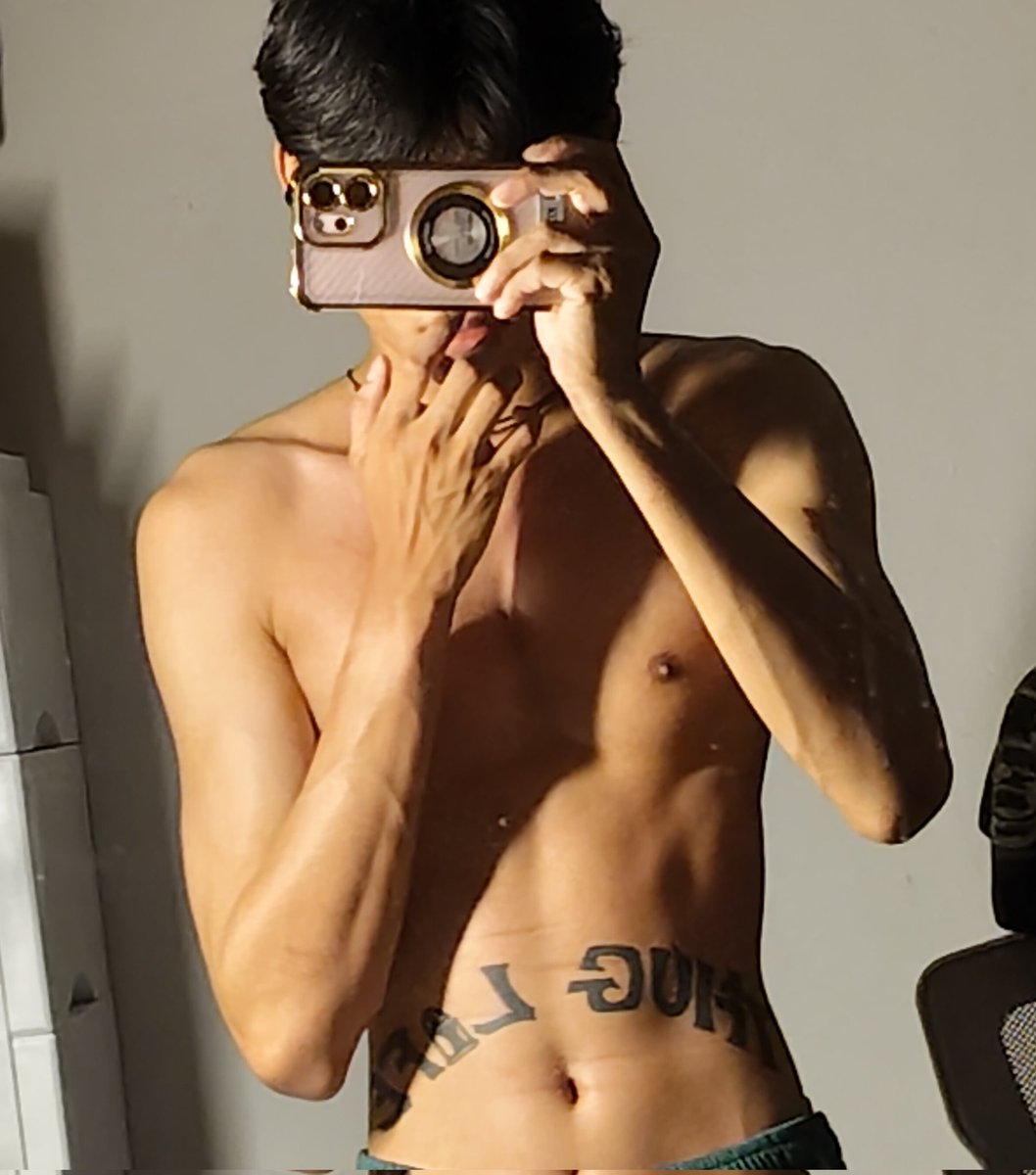 Notorious0Thug's tweet photo. อยากมีแฟน°^° https://t.co/JWeGpU6G0S