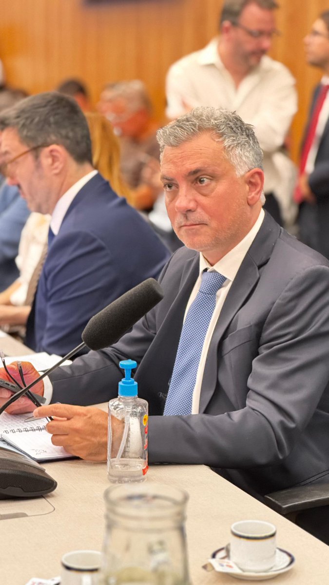 Acabamos de dar dictamen al Régimen Penal Juvenil. Sin dudas un gran paso para terminar con el sistema kirchnerista que defiende a los delincuentes y empezar a ser un país con penas y una edad de imputabilidad decentes. Mañana va a quedar claro quién está del lado de las víctimas