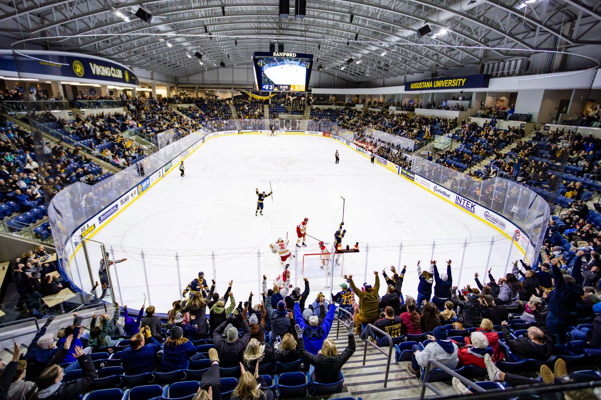 AugieMHockey's tweet image. 19 Vikings Named 2025-26 CCHA All-Academic 📚

🗞️ » bit.ly/4alltOx

#BuildingChampions ⚔️ #Classroom