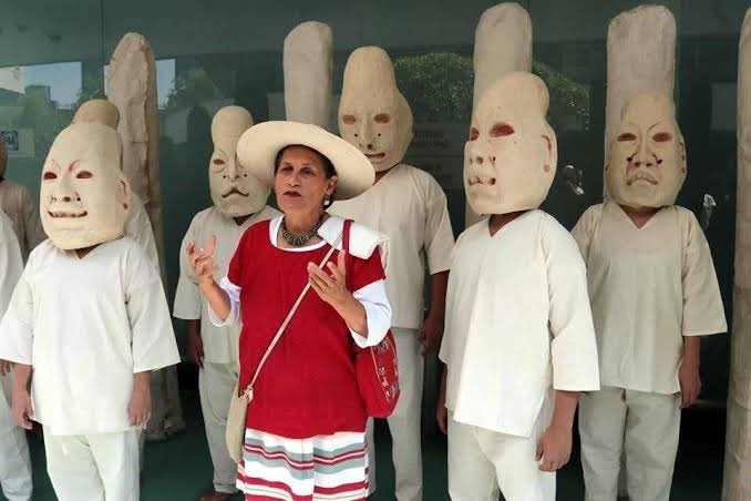 OsoBalder's tweet photo. @ChumelTorres Ni a la  ex Senadora Jesusa Rodríguez estando en su más psicodélico y peyotero viaje se le hubiese ocurrido semejante maroma. https://t.co/WpzHs1IWRm