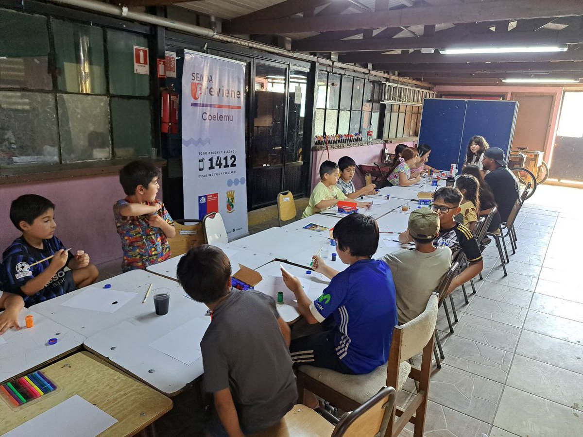 sendacoelemu's tweet photo. 🎨✨ Programa SENDA presente en la Escuela de Verano de Coelemu ✨🎨

Como Programa SENDA, participamos en la Escuela de Verano de la Ilustre Municipalidad de Coelemu, compartiendo una significativa jornada junto a niños y niñas de nuestra comuna. https://t.co/0LmP6tni0H
