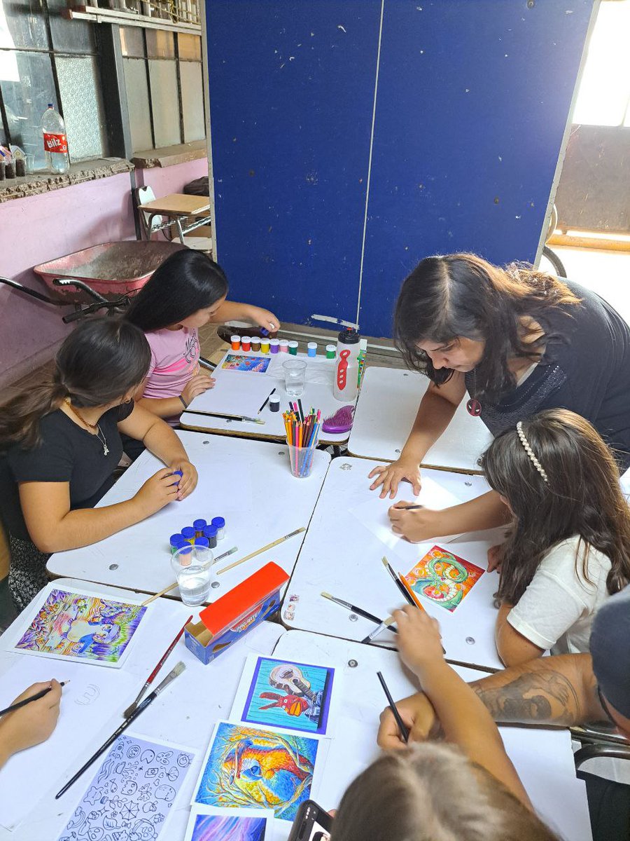 sendacoelemu's tweet photo. 🎨✨ Programa SENDA presente en la Escuela de Verano de Coelemu ✨🎨

Como Programa SENDA, participamos en la Escuela de Verano de la Ilustre Municipalidad de Coelemu, compartiendo una significativa jornada junto a niños y niñas de nuestra comuna. https://t.co/0LmP6tni0H
