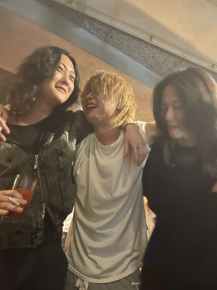 じゅんや tweet media