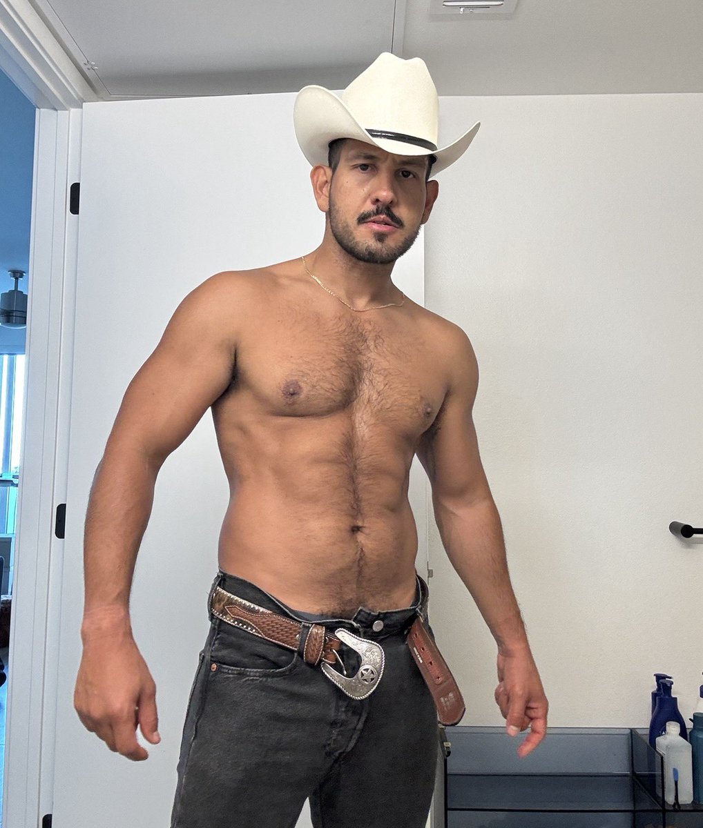 vaqueromayo's tweet photo. I not a fire but I can burn you.🔥🔥🔥😝
* No soy fuego pero te puedo quemar! https://t.co/izK7mvQQ7I