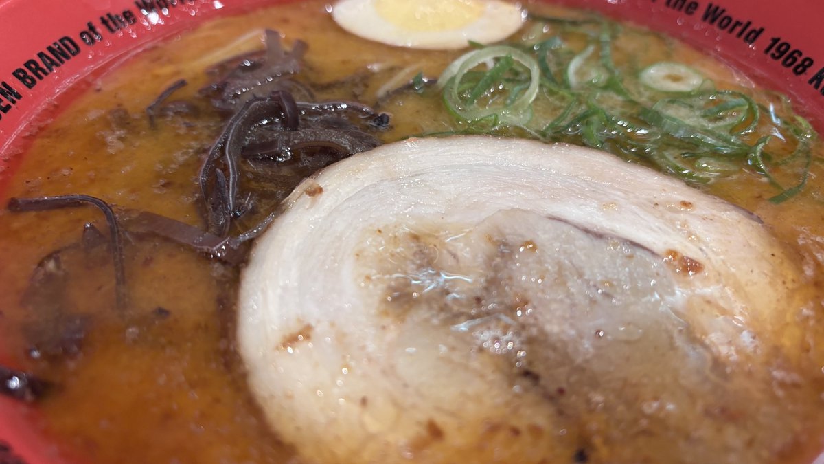 ten_k1025's tweet photo. 熊本出張✈️

自由時間には熊本城歩いたり、
味千拉麺
桂花ラーメン
火の国文龍
などなど…

ラーメン食べまくりました🍜

#熊本ラーメン #文龍 #桂花 #味千 https://t.co/zPb9EUhRPV