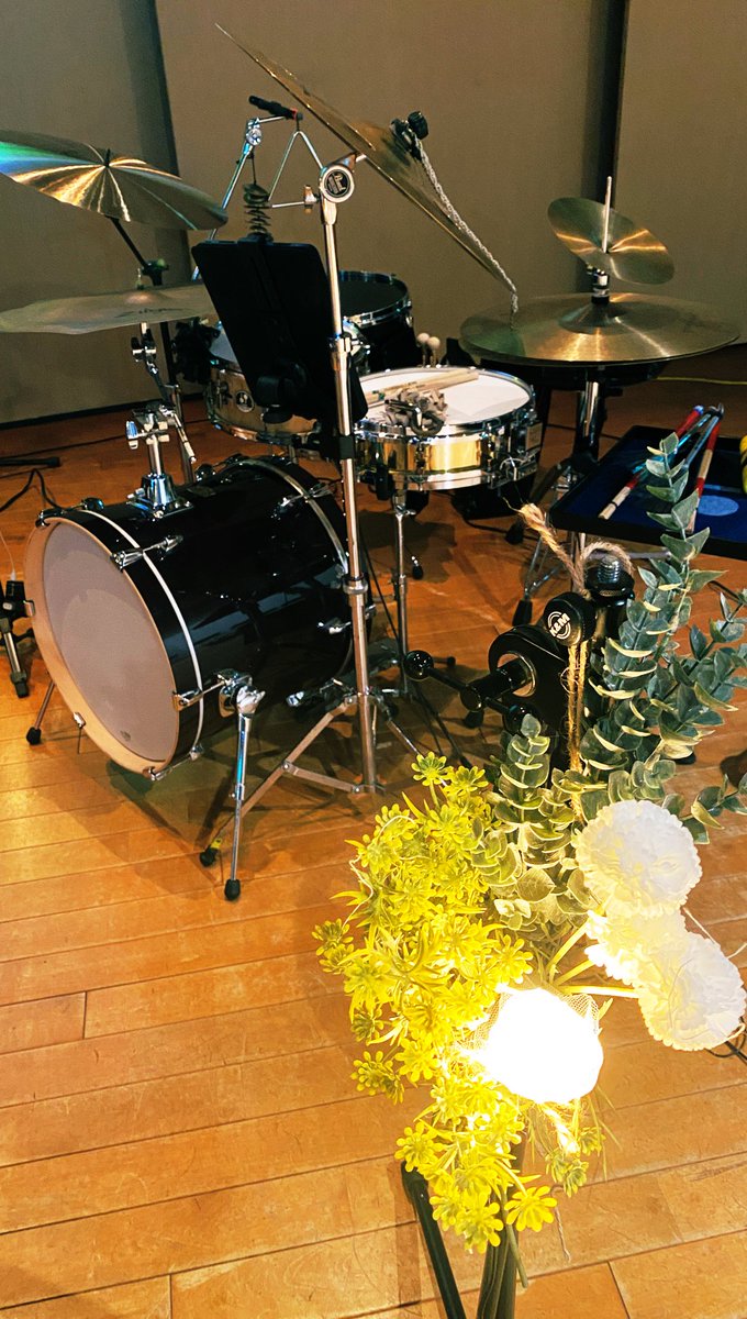 1124Drums's tweet photo. 今回も楽しいライブありがとうございました！
毎回新しい挑戦があって刺激的です🥁

イケシブ開店キャンペーン先着でもらえるヘッドをついに使用 笑

最終的にノーミュートで音最高でした！

#松下菊乃
#aspr
#イケシブ https://t.co/Cc8wp223zB