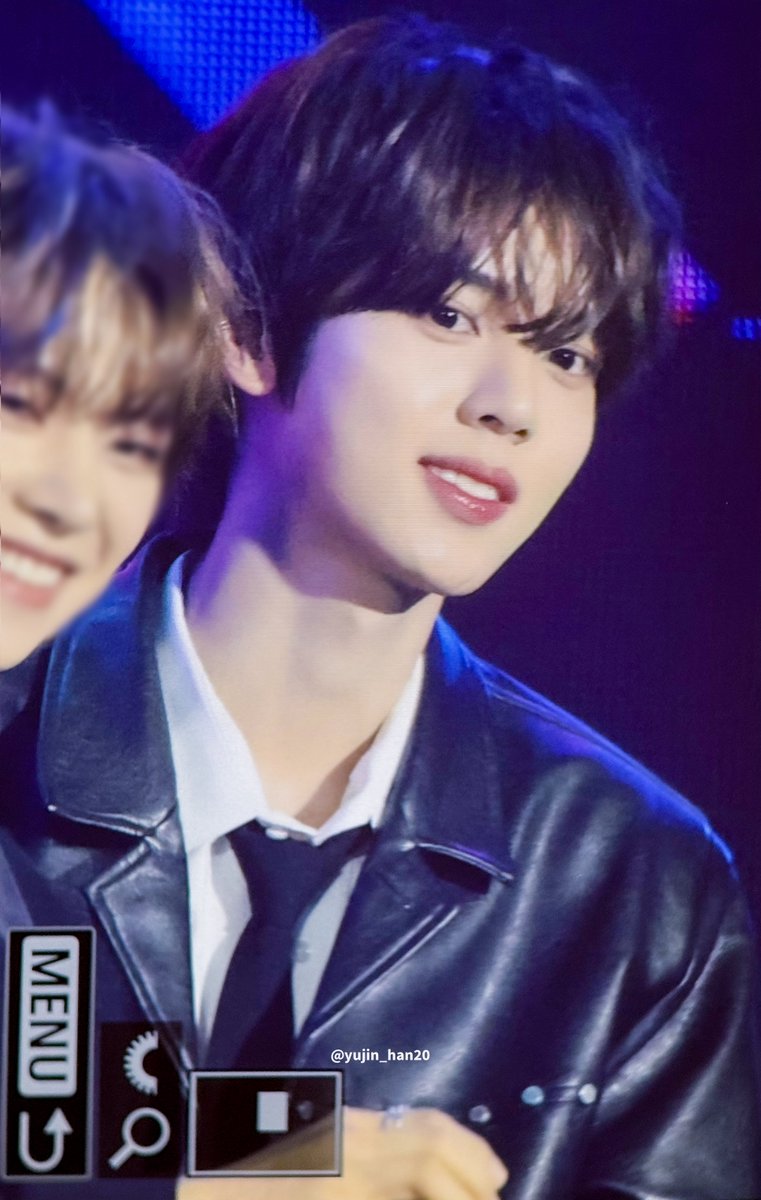 260211 디어워즈 

윶멍이🐶 

#한유진 #HANYUJIN #제로베이스원 #ハンユジン #韓維辰