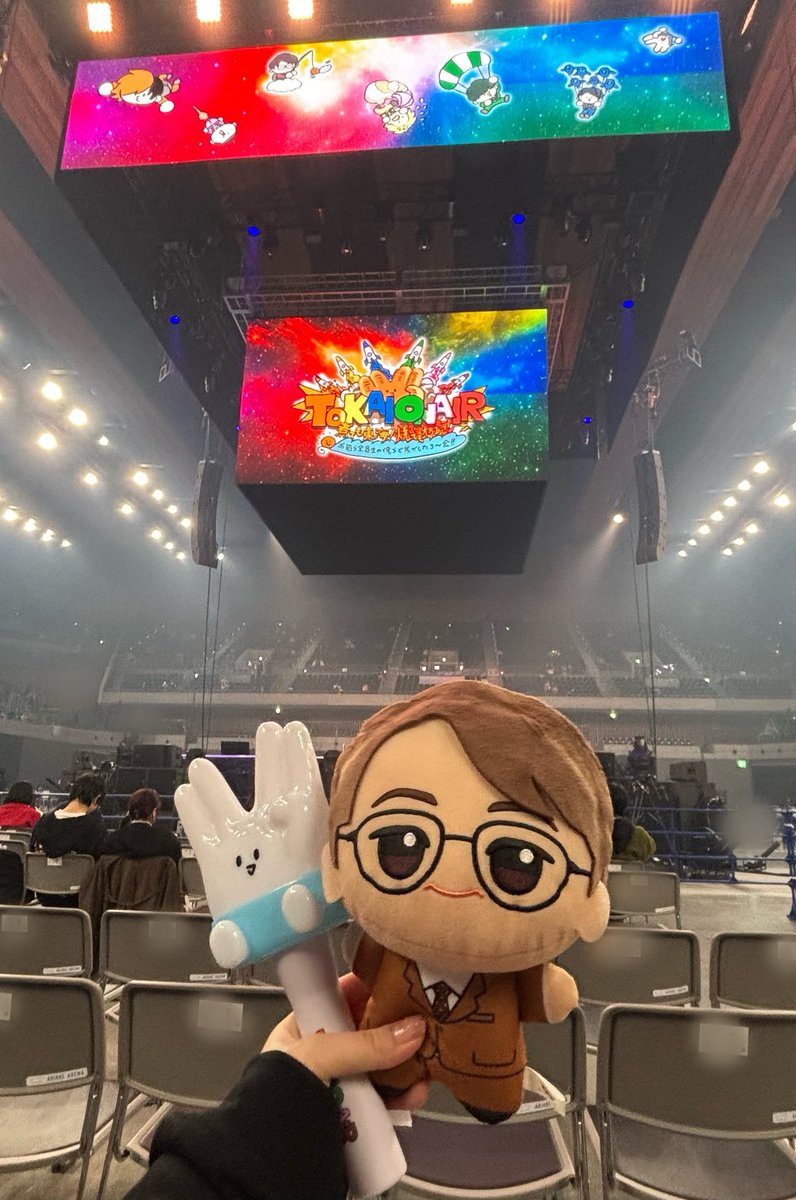 TO_miuty's tweet photo. 🔥#煮ても東海焼いてもオンエア 

3年半振りに6人に会えて本当に幸せでした！！！普段は動画越しでしか応援出来なかったけど、直接声を届けられて嬉しかったです♪
内容盛りだくさんで時間が過ぎるのがあっという間でしたが、人生の思い出に残る時間をありがとうございました💖

🖖🏻✨#東海オンエア https://t.co/NLmA4SBKfz
