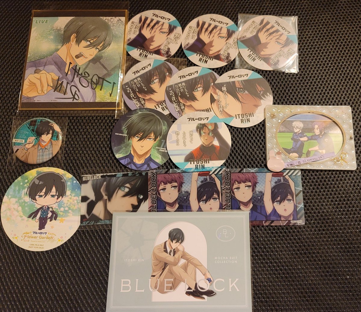 買取/譲渡】ブルーロック ブルロ 缶バッジ コースター ポスカ 色紙