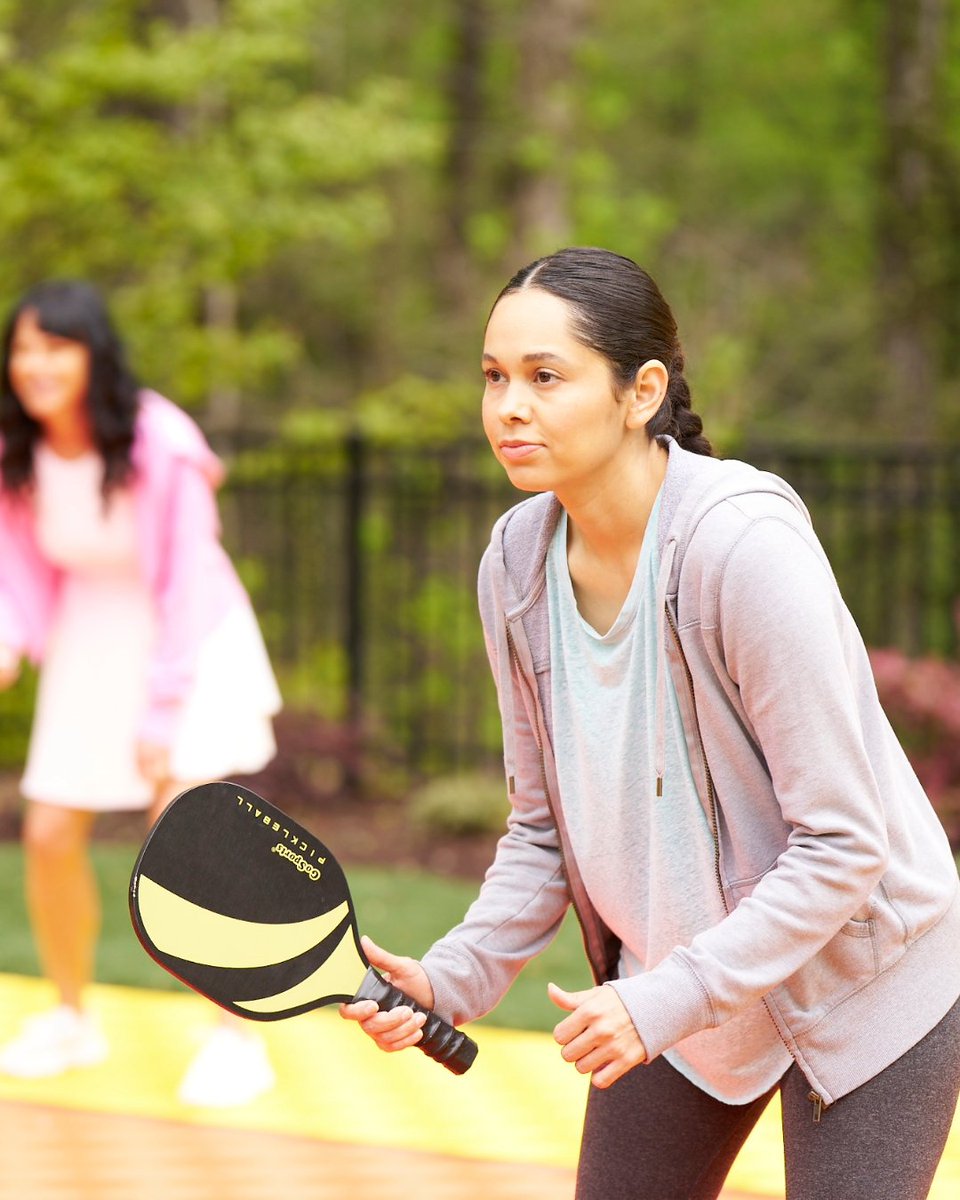 If you’re a woman Veteran facing mental health challenges, you’re not alone. 

VA understands that women Veterans may have unique experiences and treatment needs.

Learn more: Mentalhealth.va.gov/women-vets/ind…