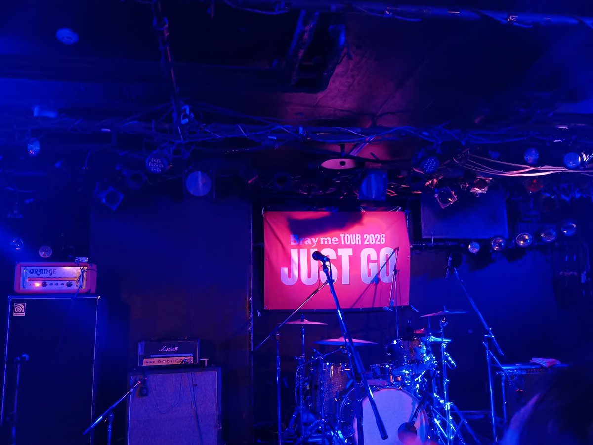 am1218's tweet image. Bray me ”JUST GO”ツアー初日
F.A.D YOKOHAMAおつ！！
ぬぁぁぁ！最高すぎた！！
ツバメ以外全曲聴けたー！！
D.S.Mヤバかった！
念願の生チキあーマジ痺れたぁぁw
Layerで涙溢れて涙腺どうかなっちゃって夜明けの先にまでずっと泣いてた😭
目の前に居られて本当に幸せ！
#Brayme
#JUSTGO