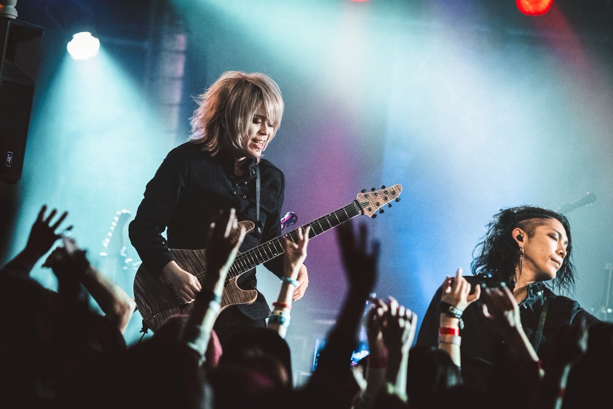 KOBEV_KENKOKU's tweet photo. //

🚨建国速報🚨

\\

チキンジョージイベント大トリ！アルルカン様！
 @Arlequin_offi 

 #建国2026
📸photo by rizin

https://t.co/TSNTy1otWC https://t.co/DbJkw7ZveW