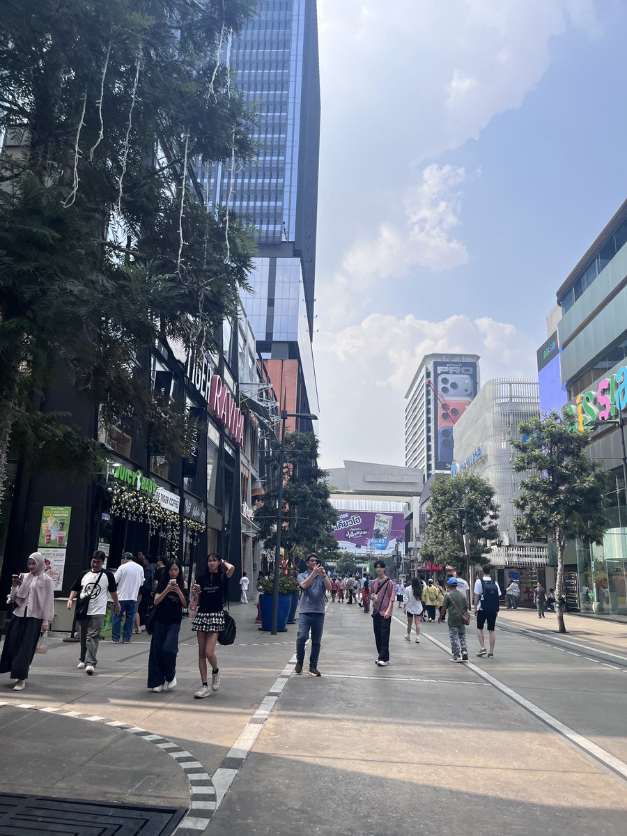 farentrel's tweet image. 