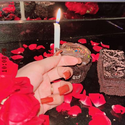 iqRayat's tweet photo. #NewProfilePic https://t.co/LjNyFPYmvG