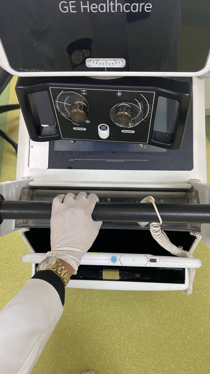 FARAH | ☢︎ tweet media