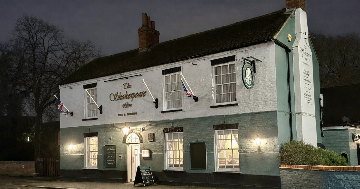 Sticky Beak Blog tweet media