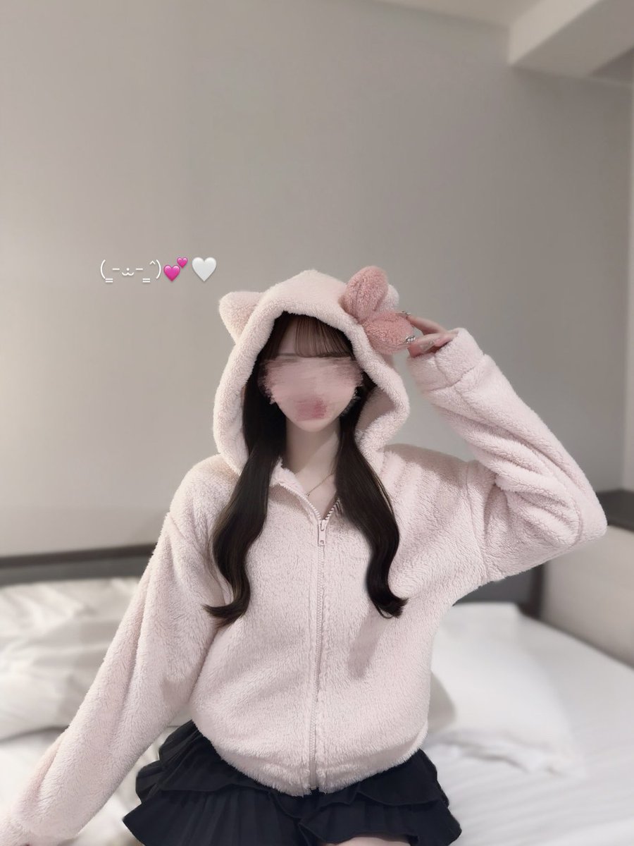 9677_wan's tweet photo. ฅ- ·̫ - ̳^)🤍 https://t.co/lN8i67XPmP