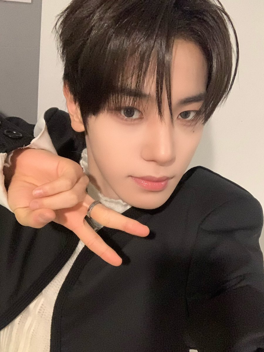 【#SONGSEUNGHO】
CLOSER、すごく幸せだったしこれからもずっと一緒にいよう！！
もっとかっこいい姿をいっぱい見せてあげる。ありがとう、愛してる❤️❤️

#CLOSEYOUREYES #클로즈유어아이즈
#クルユア #CYE #클유아
#송승호