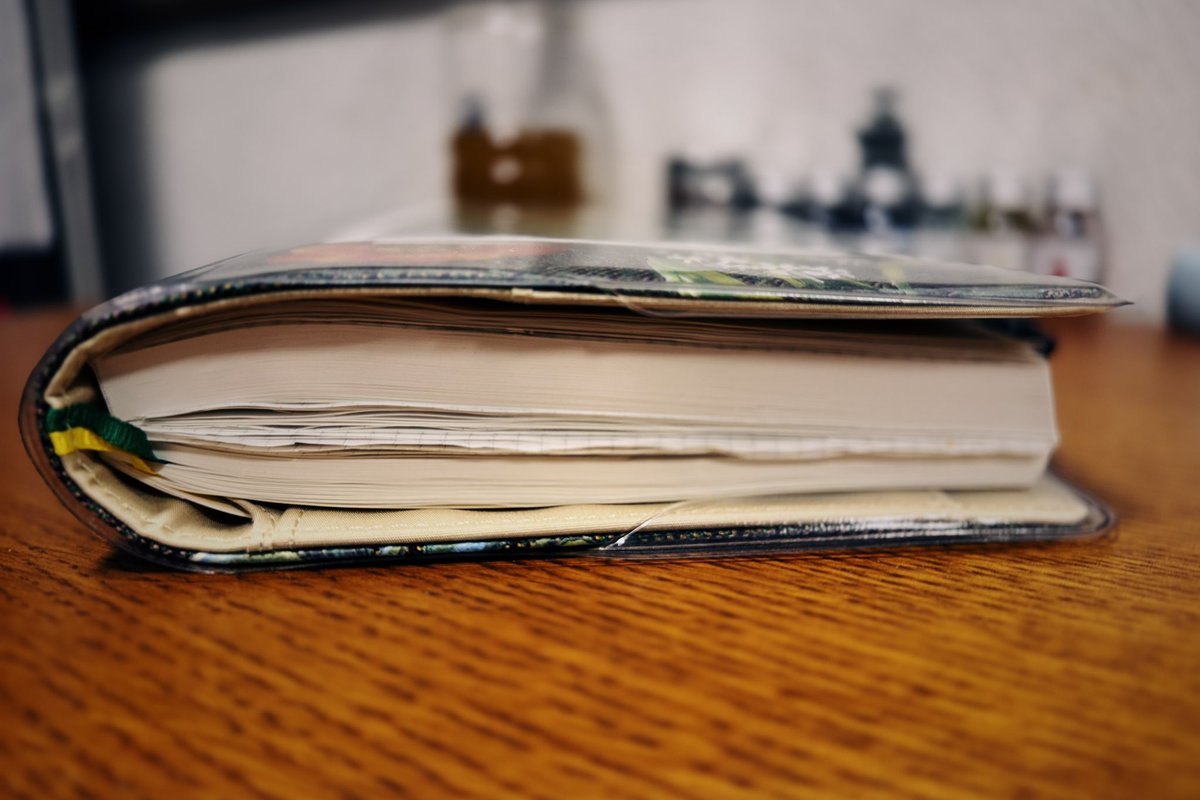 みつる tweet media