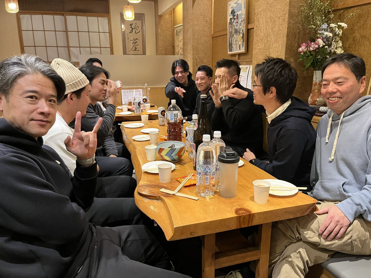 topgun_bbc's tweet photo. ご無沙汰しております‼️‼️
2026年トップガンのキックオフを本日2/11(水)に、東京都中央区築地にあるさらしなの里（https://t.co/YfqW16njfP）にて開催させていただきました！
最近、SNS展開が滞っておりましたが、今後は積極的に更新させていただきます♪
今後とも、トップガンの活動をお楽しみに👍 https://t.co/3ef2n3UewU
