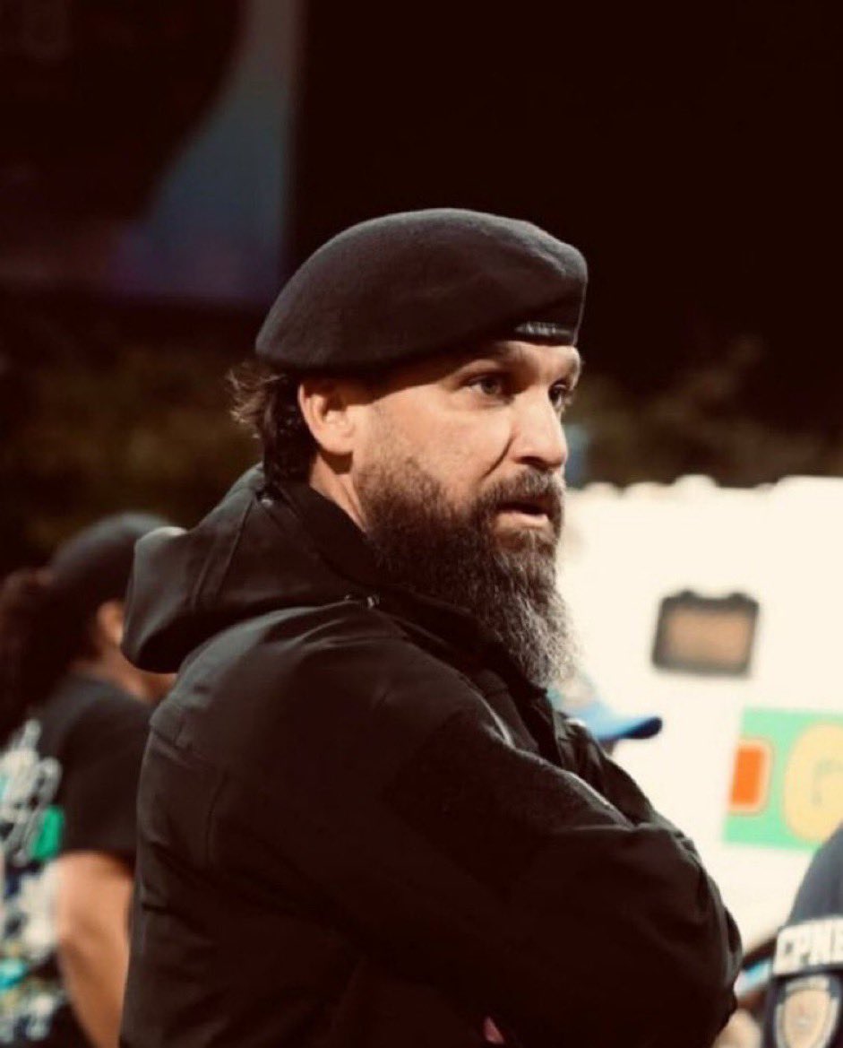 Atención!

Nos informaron que ALEXANDER GRANKO ARTEAGA fue llamado de nuevo al DGCIM.

La situación no es clara, solo que están unos oficiales (enviados por los hermanos Rodríguez) investigando sus actuaciones.

No perdamos de vista jamás a este personaje.