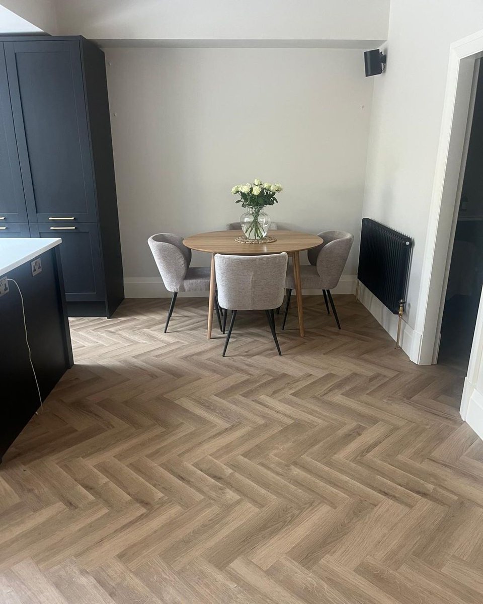 ⭐ Is your kitchen floor in need of a refresh?
👉 We have a great range of flooring &amp; carpets for home &amp; business - Get in touch for a quote today! 

#expertise #experience #shoplocal #supportlocal #buythebest #Blackpool