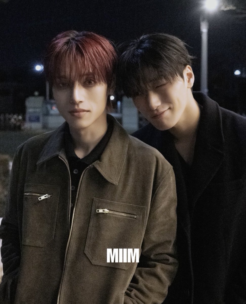 wsnluvchild's tweet image. wooyoungie on fromm 🖤💌‼️
🐈‍⬛: “what are you all doing?”
🐈‍⬛: “oh.”
🐈‍⬛: “ㅎㅎㅎㅎㅎㅎㅎㅎ”
🐈‍⬛: “we’ve been engaged for a while now”
🐈‍⬛: “ㅋㅋㅋㅋㅋㅋㅋㅋㅋ”
🐈‍⬛: “yes we’re dating isn’t that obvious”

OH MY GOD?????????????????????????