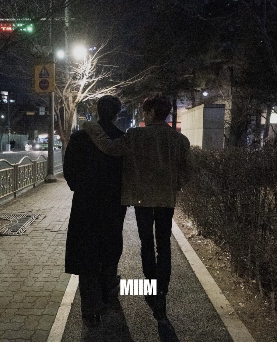 wsnluvchild's tweet image. wooyoungie on fromm 🖤💌‼️
🐈‍⬛: “what are you all doing?”
🐈‍⬛: “oh.”
🐈‍⬛: “ㅎㅎㅎㅎㅎㅎㅎㅎ”
🐈‍⬛: “we’ve been engaged for a while now”
🐈‍⬛: “ㅋㅋㅋㅋㅋㅋㅋㅋㅋ”
🐈‍⬛: “yes we’re dating isn’t that obvious”

OH MY GOD?????????????????????????