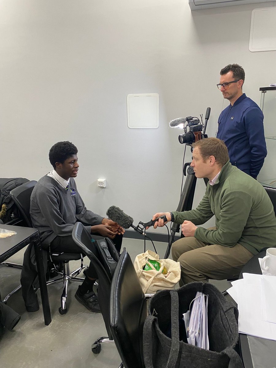 HarborneAcademy's tweet photo. To mark National Apprenticeship Week, a group of our wonderful Year 10 students are experiencing Apprenticeship Taster Day with In-Comm Training.  They’re learning all about what life as an engineering apprentice is like.
#nationalapprenticeshipweek #incomm #midlandstoday https://t.co/WRhxcg8UkA