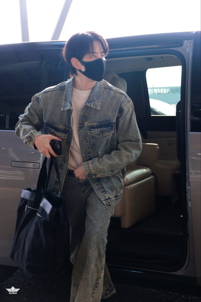 เดินทางอีกแล้ว 🛫

11/02/2026

Credit Mike Angelo China FC
#mikeangelo #m1keangelo #ไมค์พิรัชต์