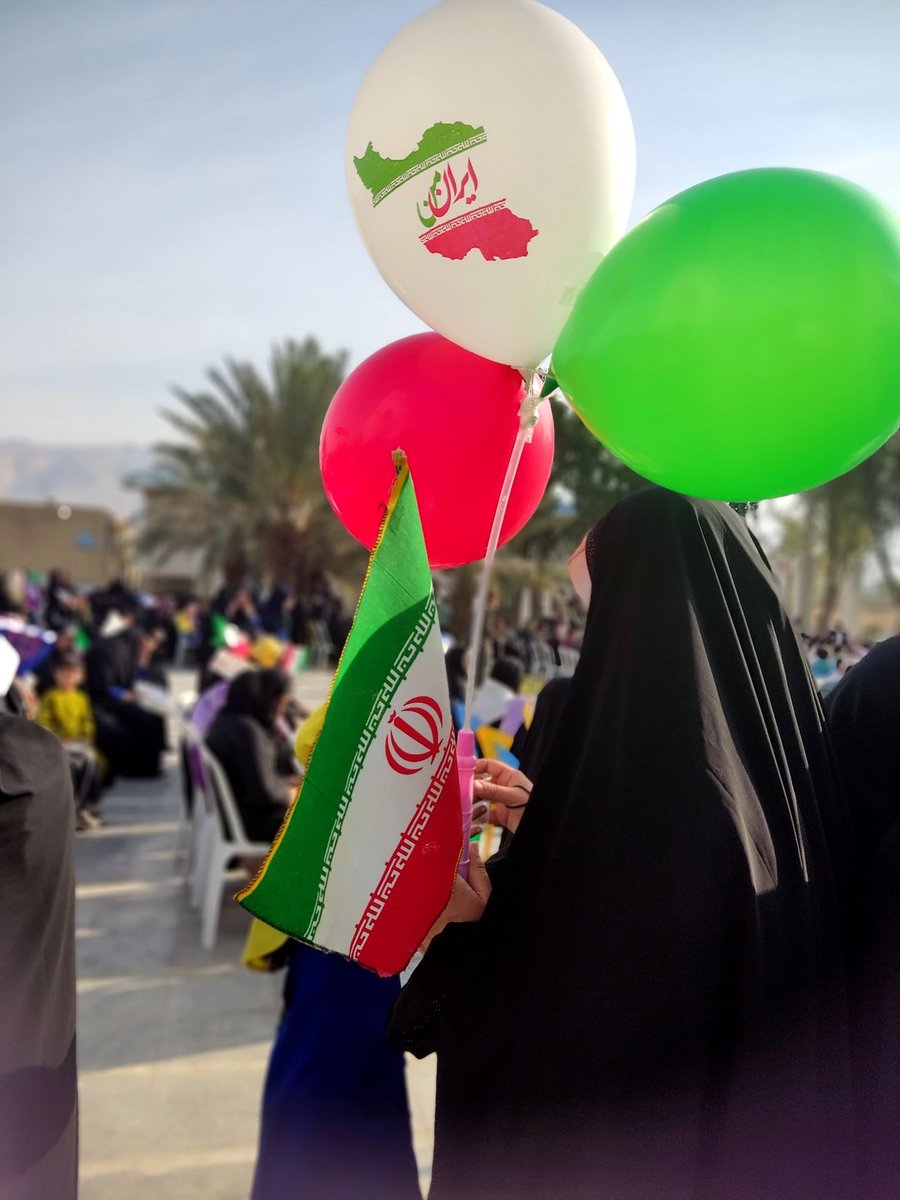 نگو راهپیمایی ۲۲ بهمن؛ بگو نقشه‌ی عملیاتی برای عبور از پیچ تاریخی. مهندسان این نقشه، مردماند و مجریانش، فرداها.
#فتح_بزرگ 
#روز_عزت_ایران
