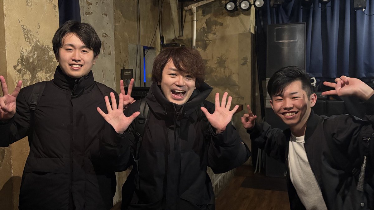 あさひ tweet media