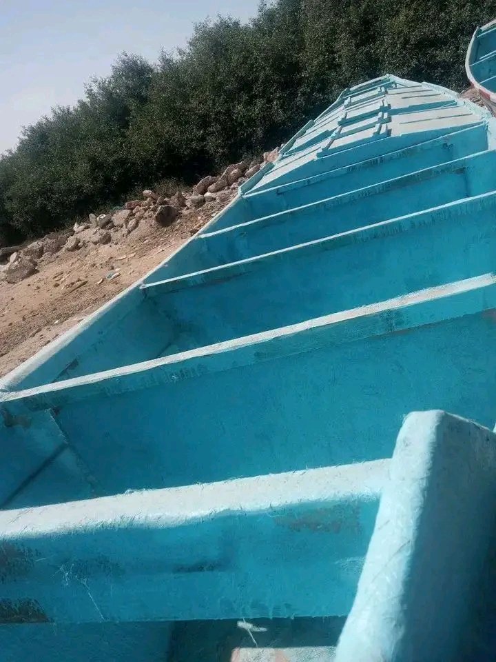 keurunapgui's tweet photo. A vendre :
pirogues en fibre de verre 18m de long,capacité 120 caisses de port, certificat de contrôle de navigabilité délivré par l'ANAM.
Pour toutes informations veuillez contacter le 77 318 57 90 https://t.co/ODIOvU8Epo