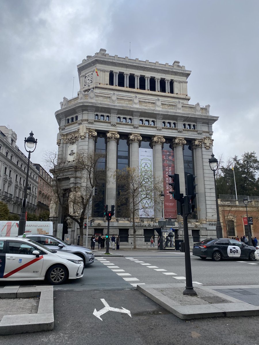 ArtigaCharo's tweet photo. Las #EoisAragon trabajando en los retos y buenas prácticas de la evaluación en la VII jornada GIELE. Gracias @InstCervantes por la fantástica organización y acogida!! https://t.co/I6faNOYe0y