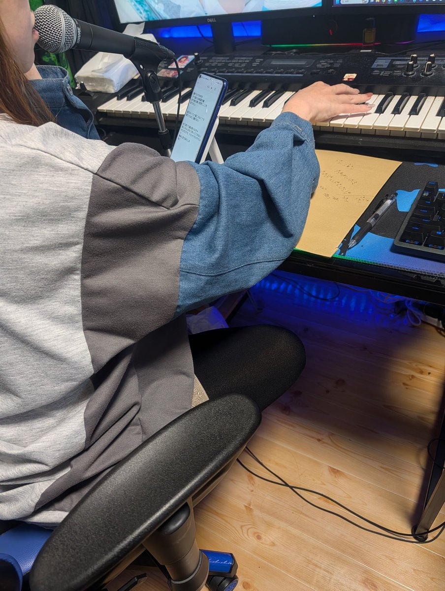 人妻とまだ一生懸命励んでいる