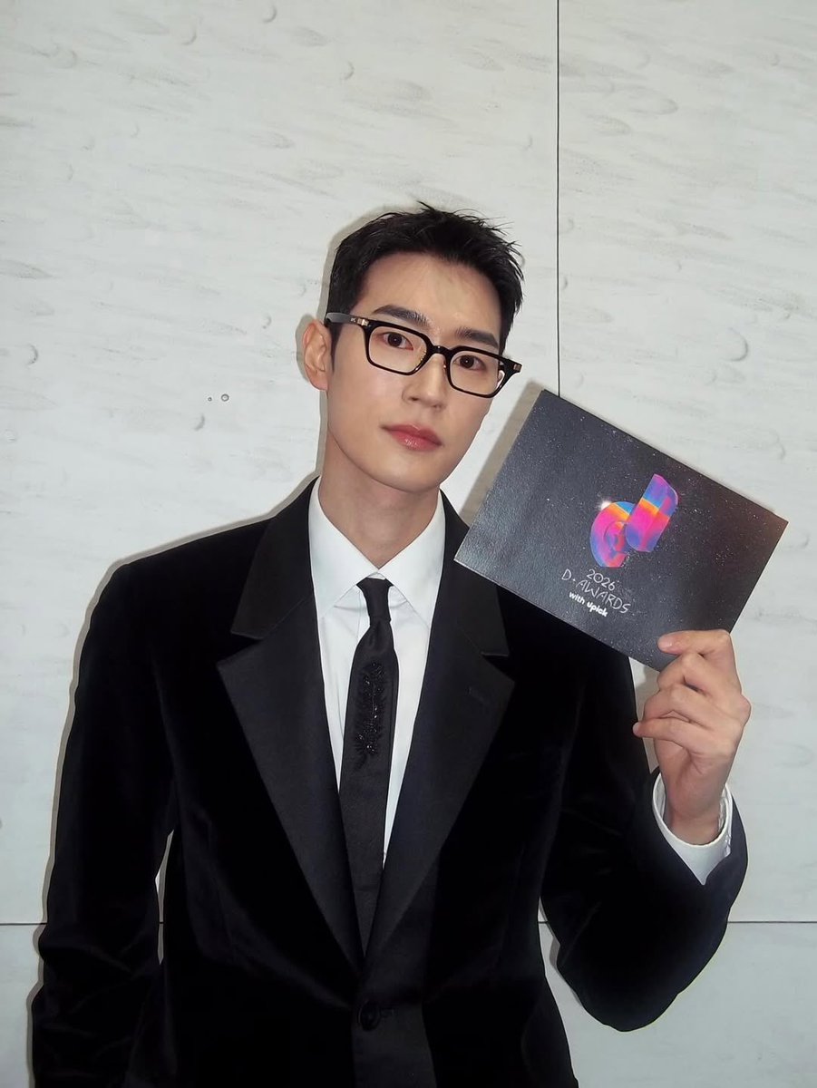 하… 짧머 너무 죠아…ദി՞˶ෆ . ෆ˶ ՞