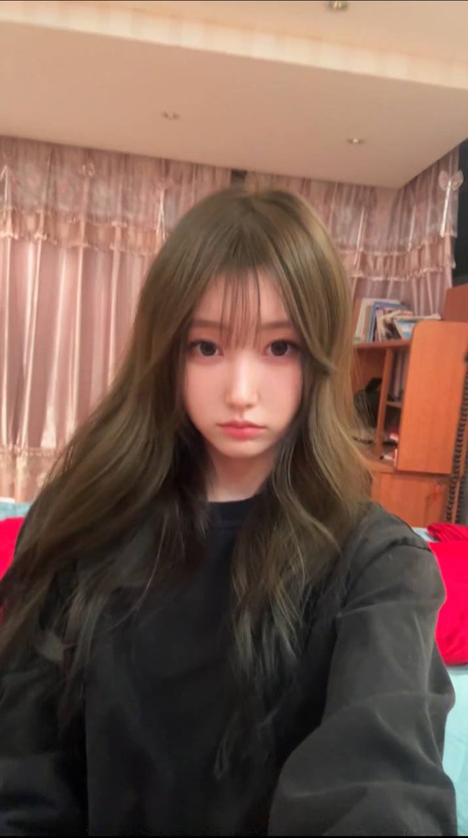 男同一键脱衣—AI脱衣 tweet media